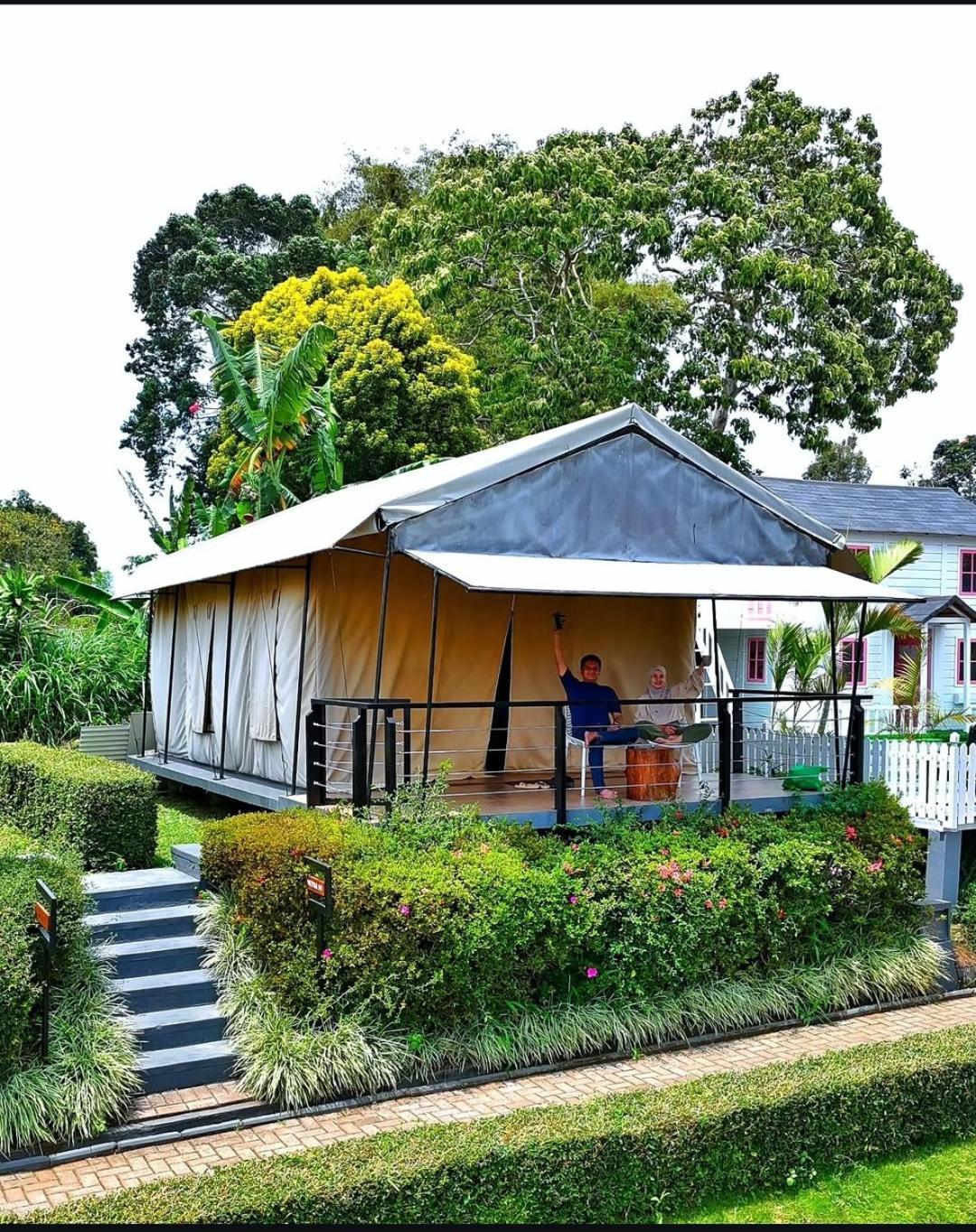 Trizara Resorts - Glam Camping Lembang Εξωτερικό φωτογραφία