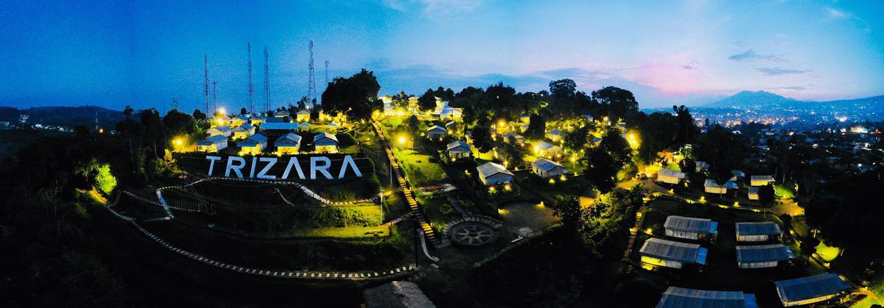 Trizara Resorts - Glam Camping Lembang Εξωτερικό φωτογραφία